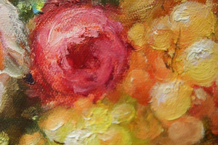 Картина маслом "Розы и гранат" Цена: 8600 руб. Размер: 50 x 40 см. Увеличенный фрагмент.